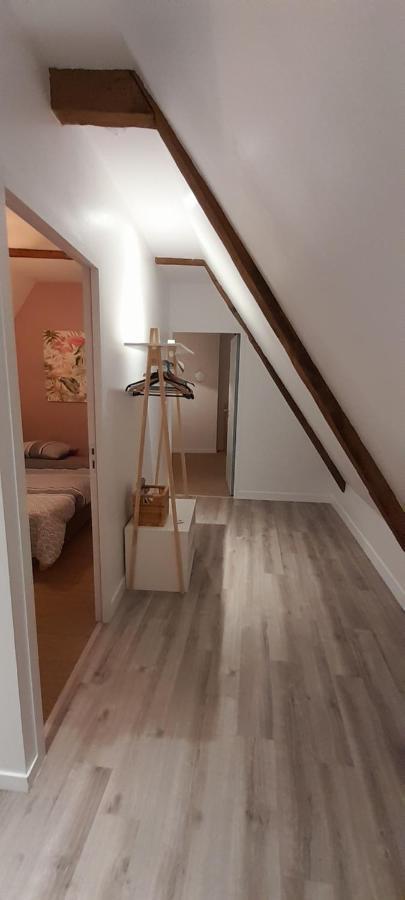 Appartement Dans Maison De 1789 Au Centre De Vitre Kültér fotó