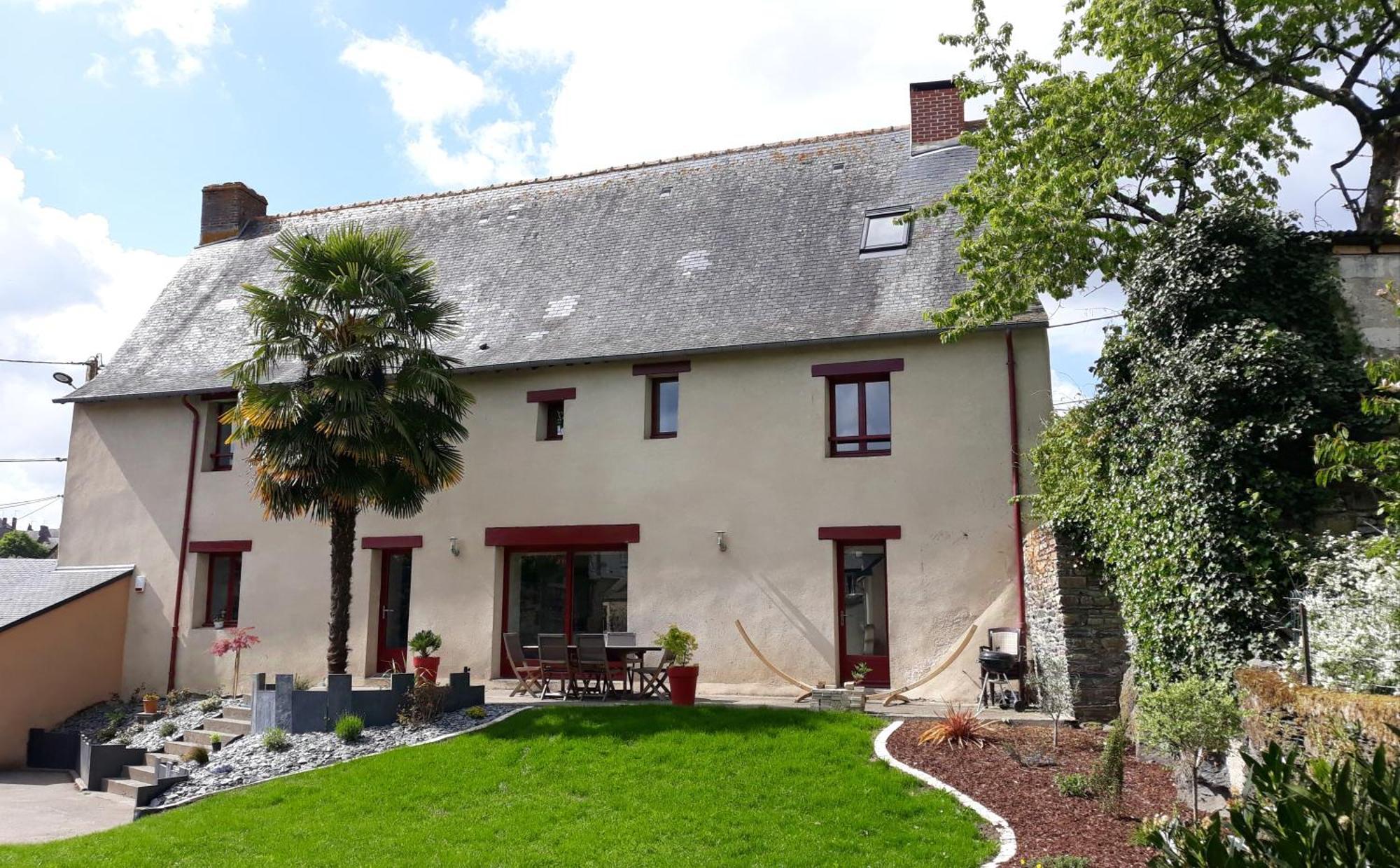 Appartement Dans Maison De 1789 Au Centre De Vitre Kültér fotó